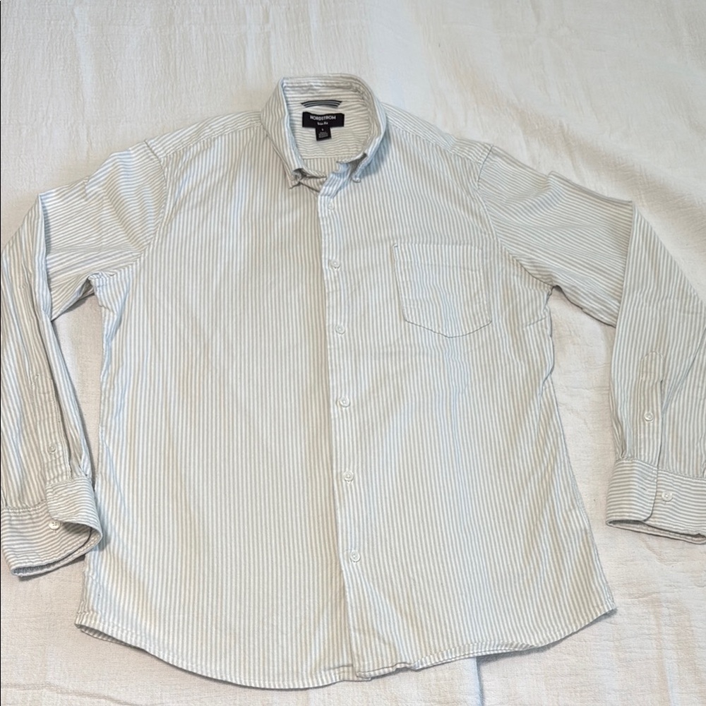Nordstrom Gray and White Casual Button Down Shirt